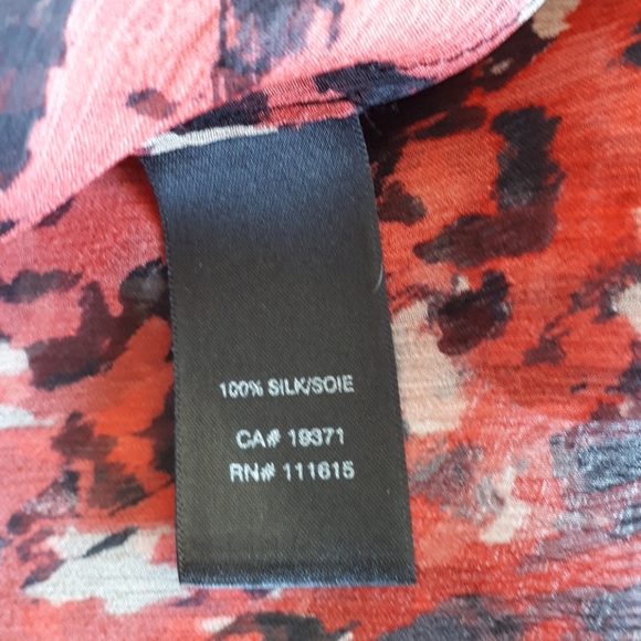 Robbi & Nikki silk top - Picture 6 of 6